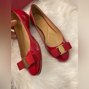 Salvatore Ferragamo Flats 100% authentic with Box